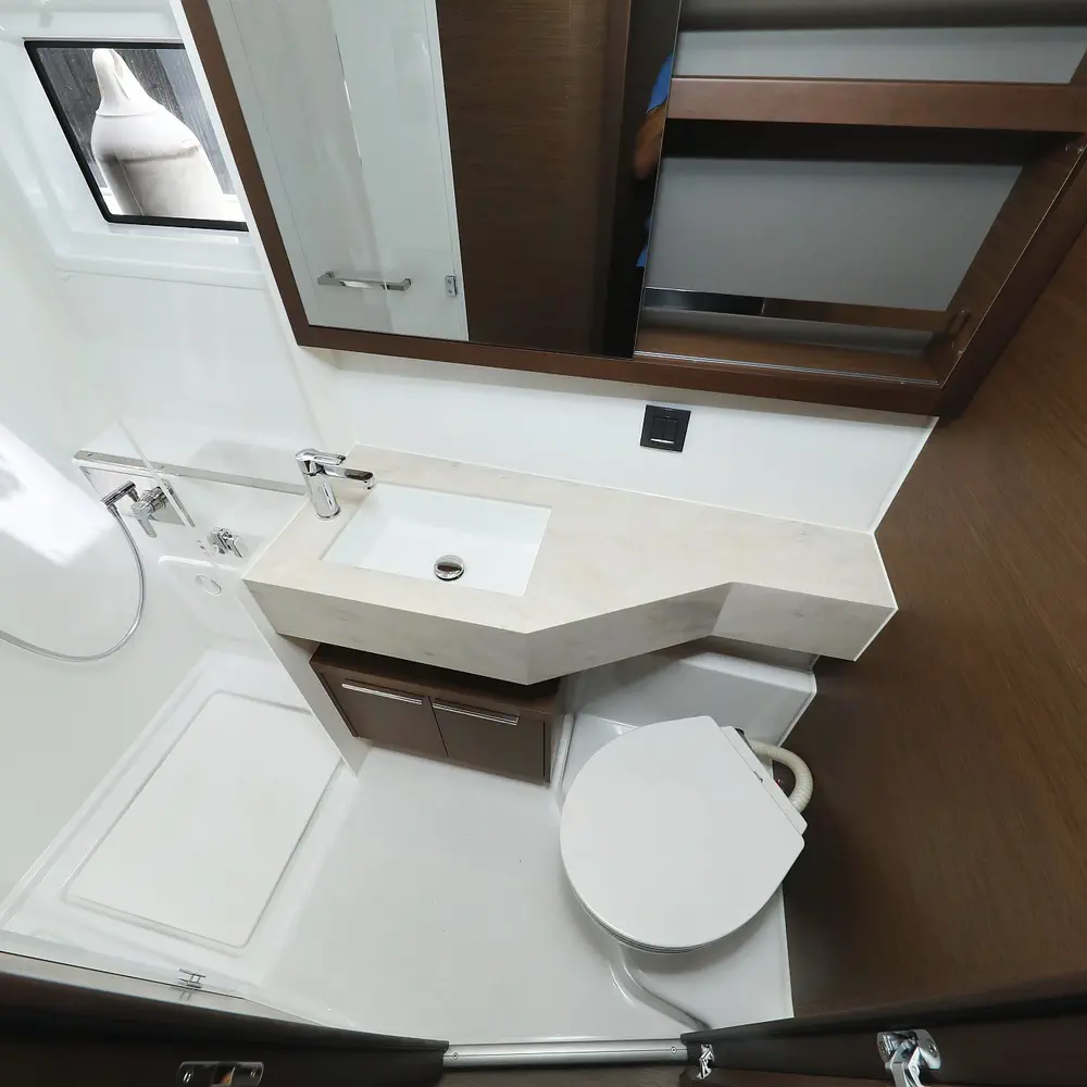 WHITE PEARL 7
