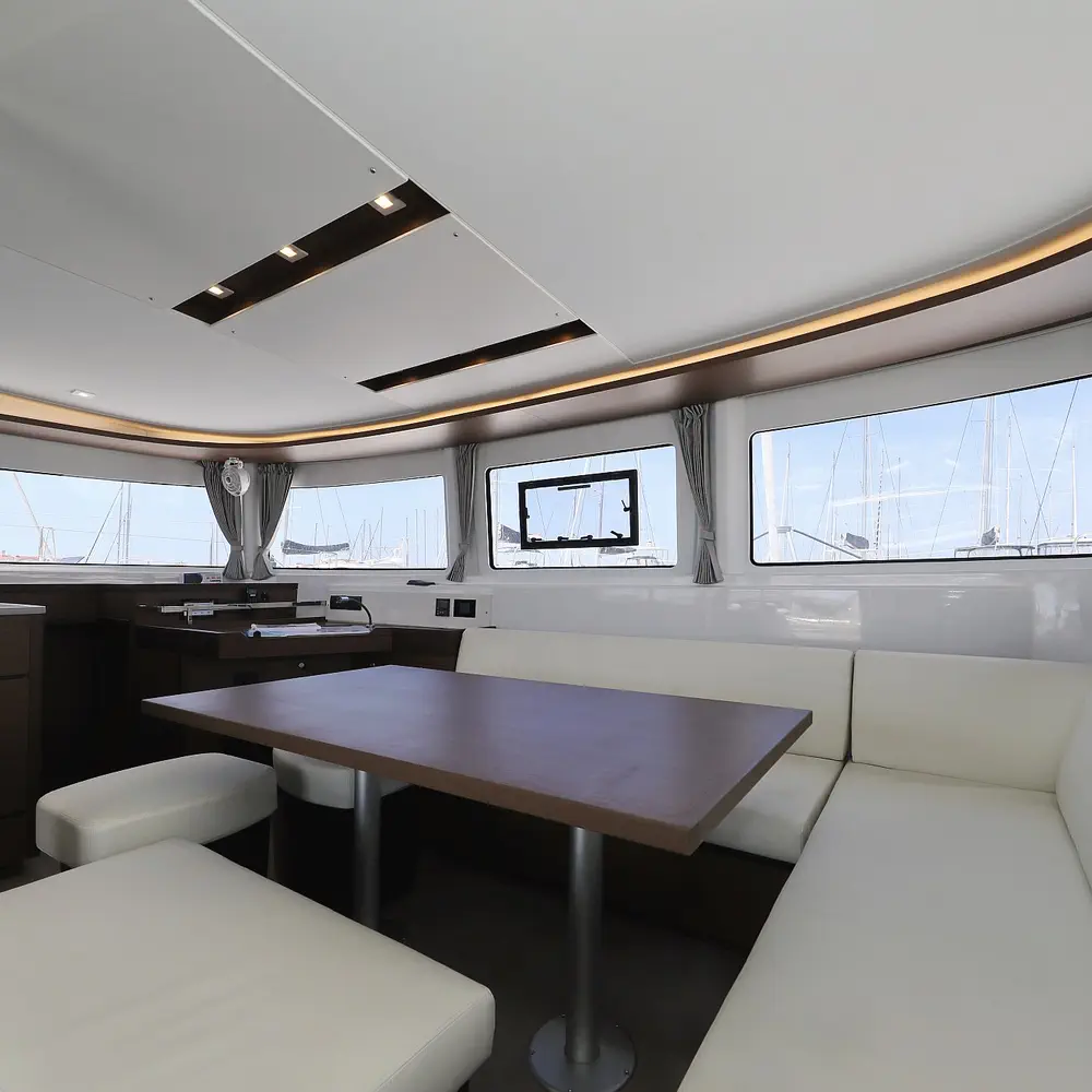 WHITE PEARL 18