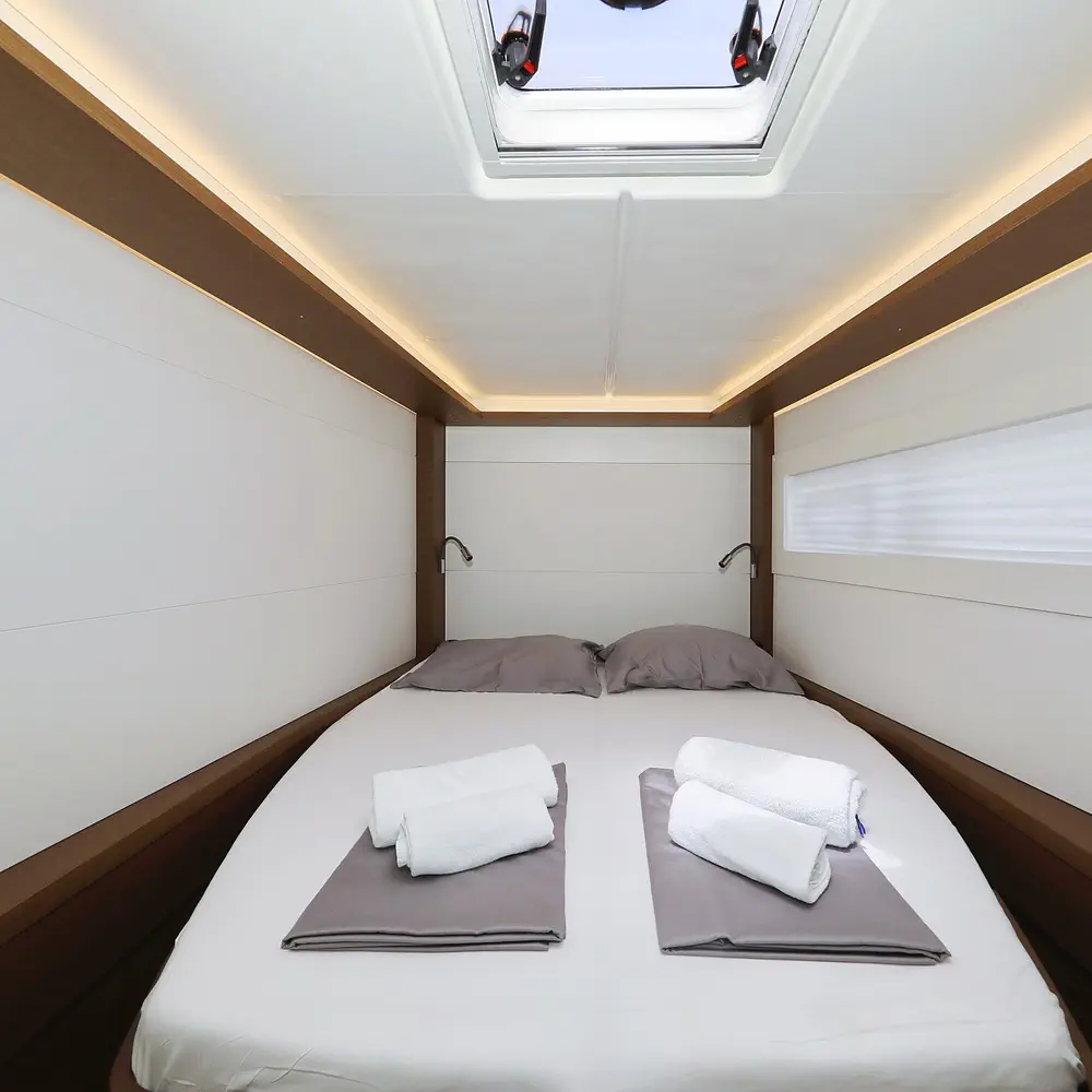 WHITE PEARL 36