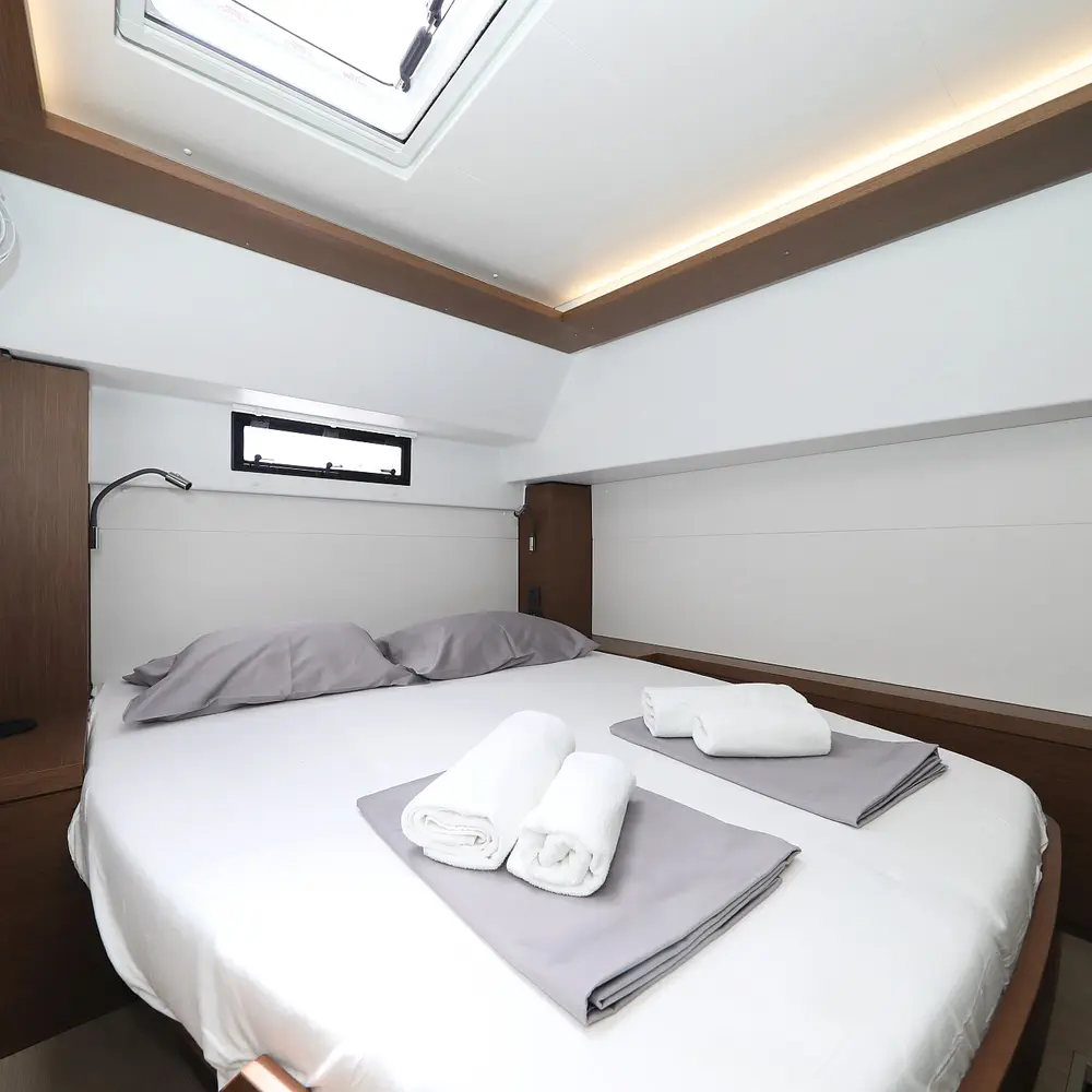 WHITE PEARL 33