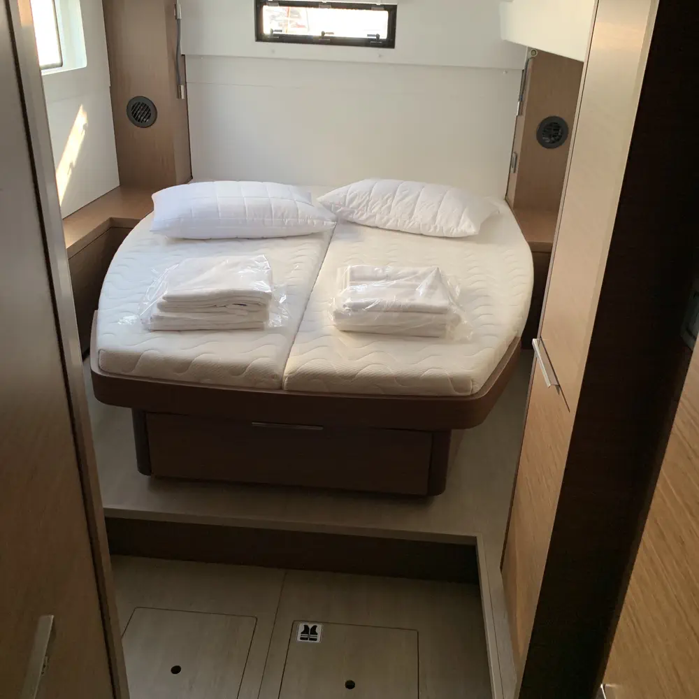 Diamond Seas  18