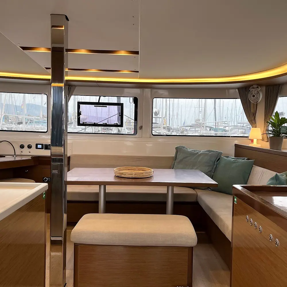 WHITE PEARL (generator, air condition, water maker, 2 SUP free of charge) *Skippered only* 19