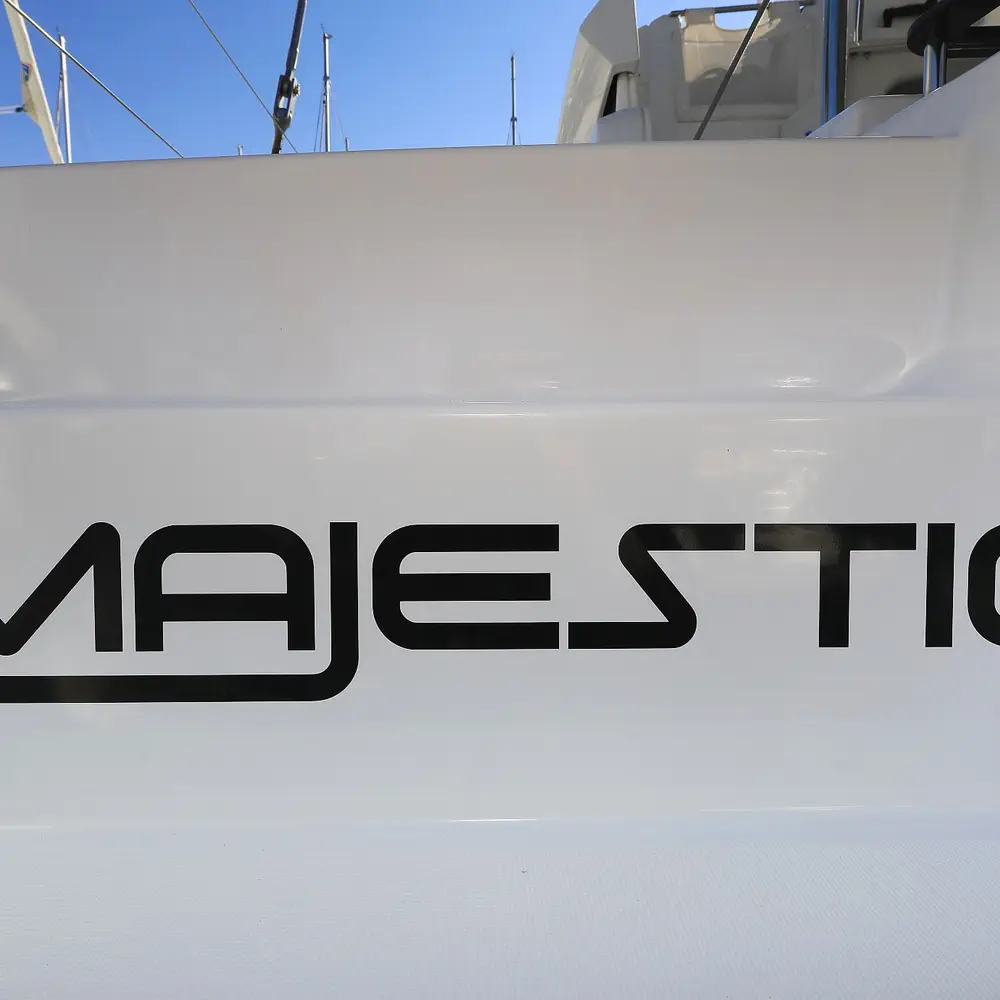 MAJESTIC 45