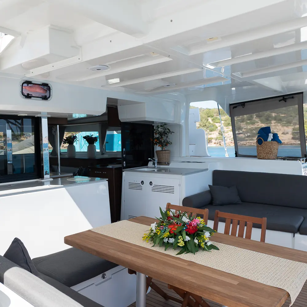 El Marita Brand New 2021 A/C & Generator Skippered 27