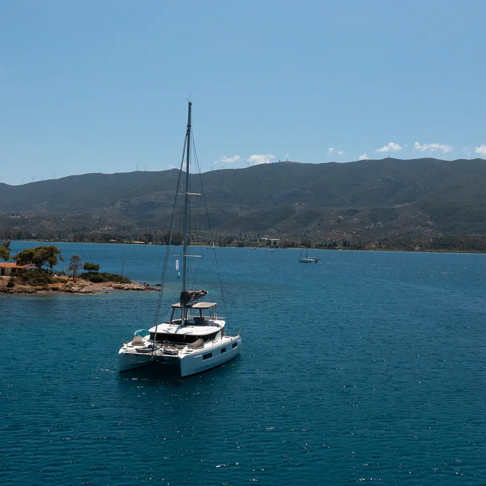 El Marita Brand New 2021 A/C & Generator Skippered 25