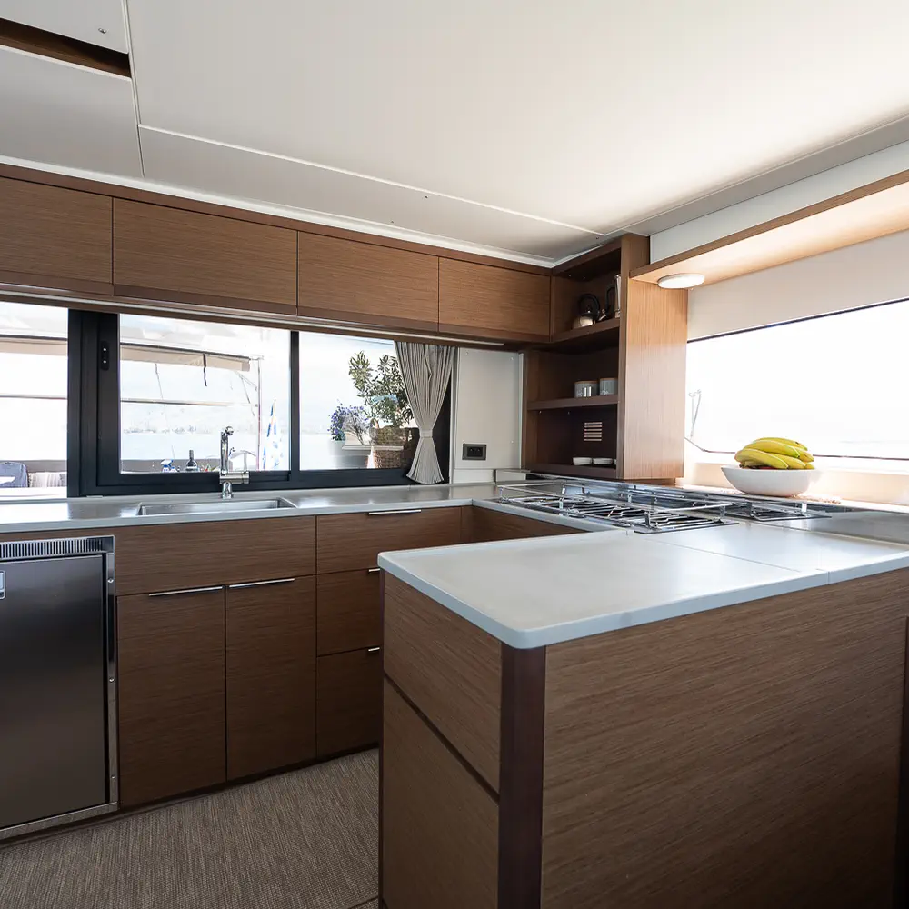 El Marita Brand New 2021 A/C & Generator Skippered 29