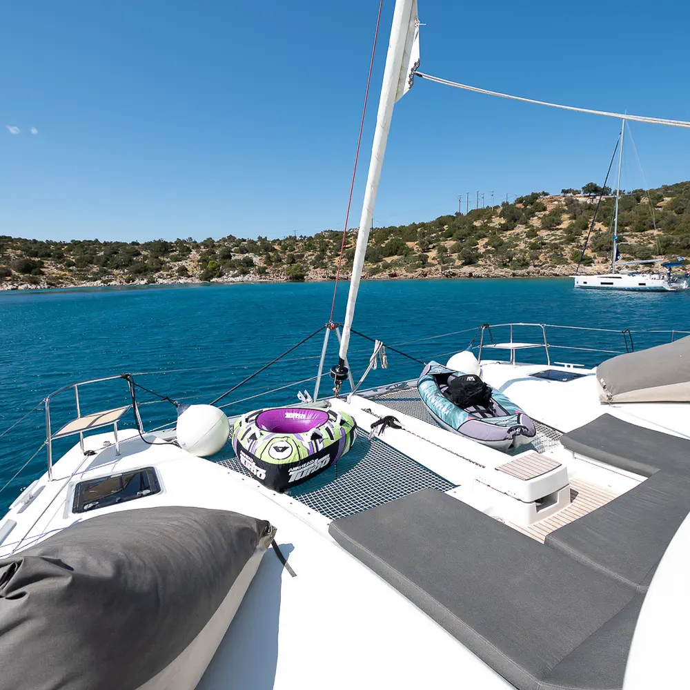 El Marita Brand New 2021 A/C & Generator Skippered 33