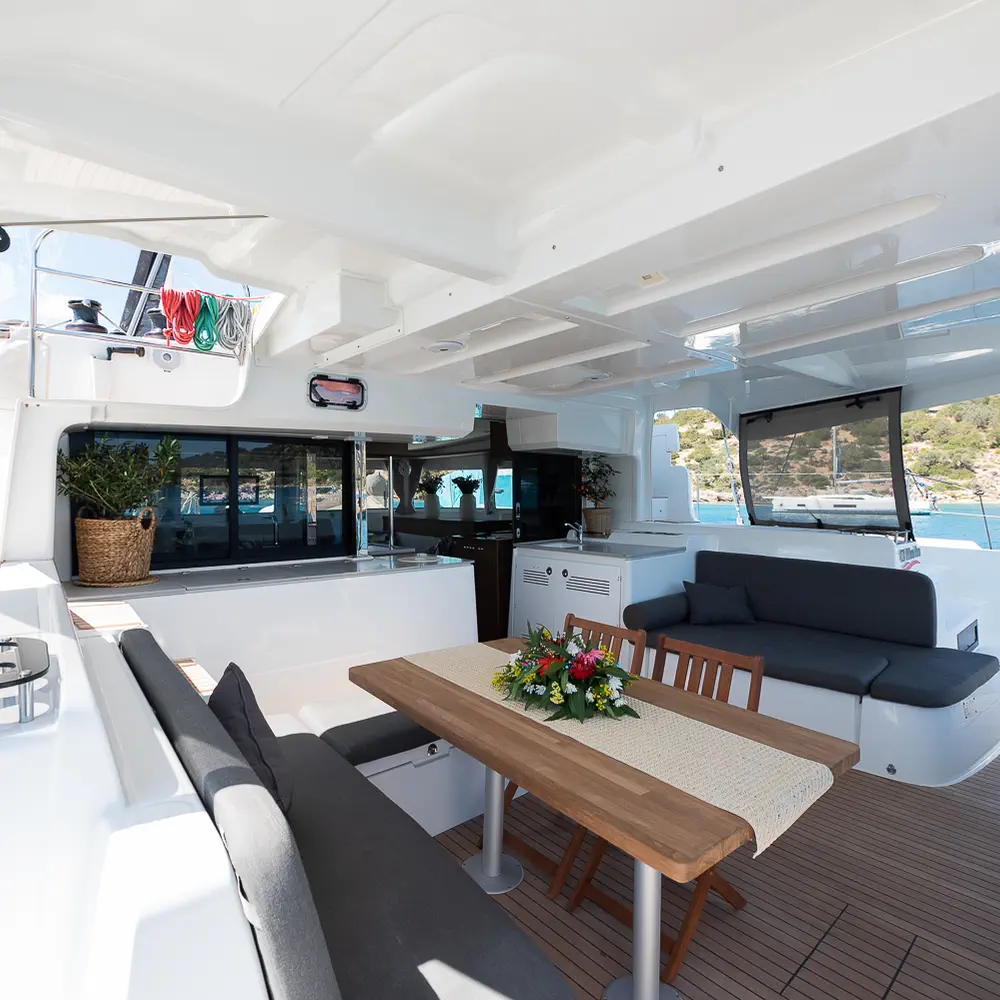 El Marita Brand New 2021 A/C & Generator Skippered 38