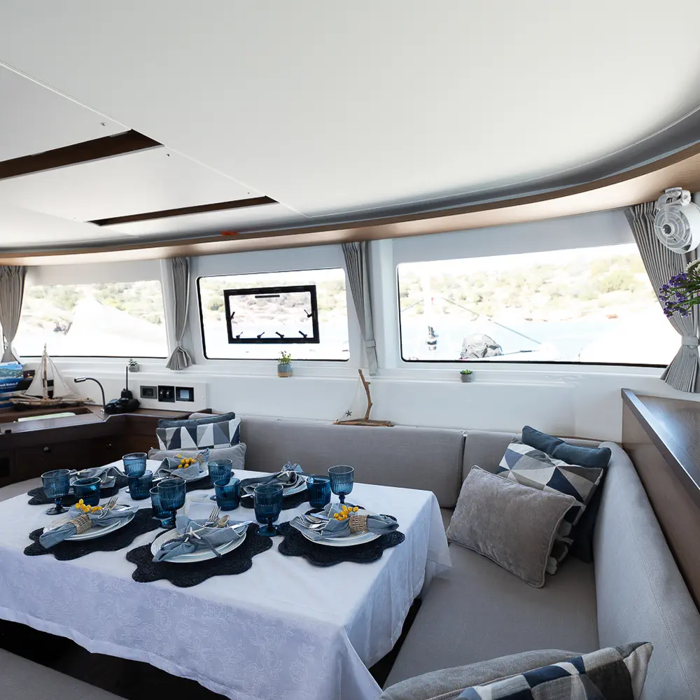 El Marita Brand New 2021 A/C & Generator Skippered 43