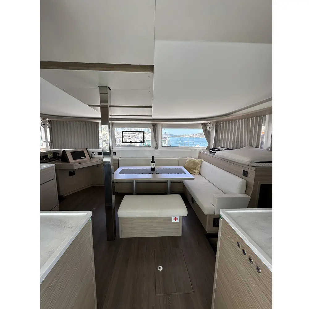 DESTINY POINT 19