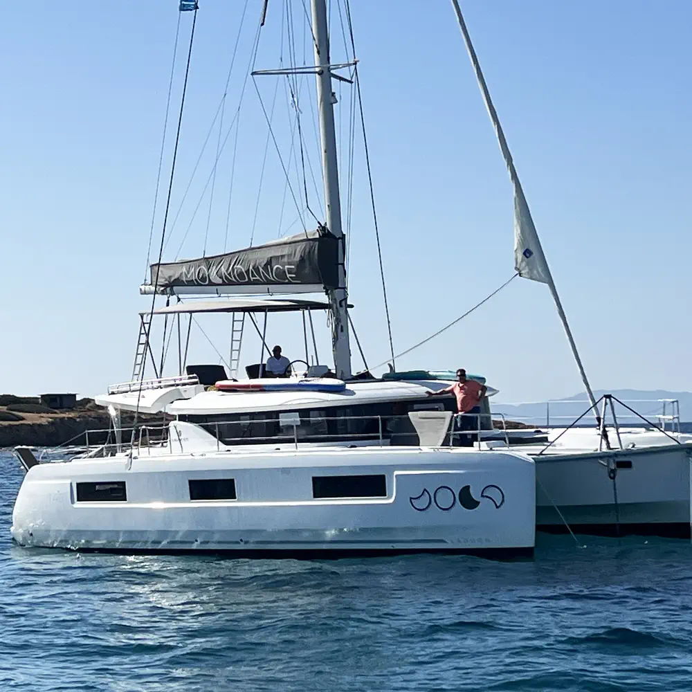 MOONDANCE (A/C , generator,watermaker) Skippered Only  7
