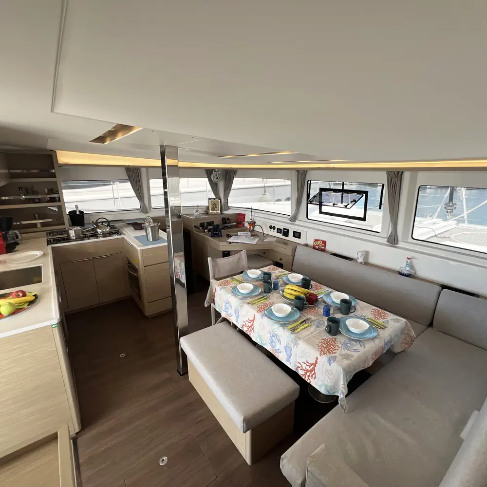 MOONDANCE (A/C , generator,watermaker) Skippered Only  22