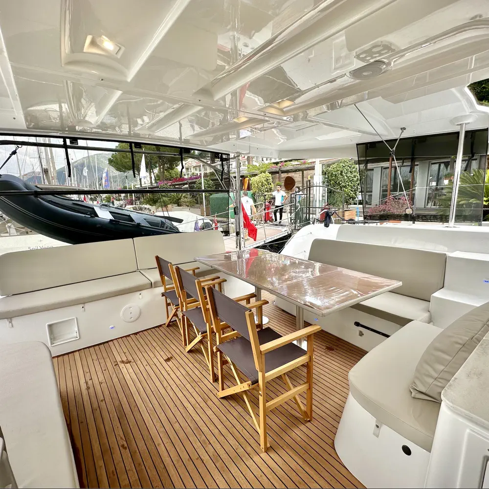 Sail Pegasus 16