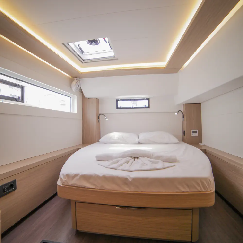 Sail Pegasus 15