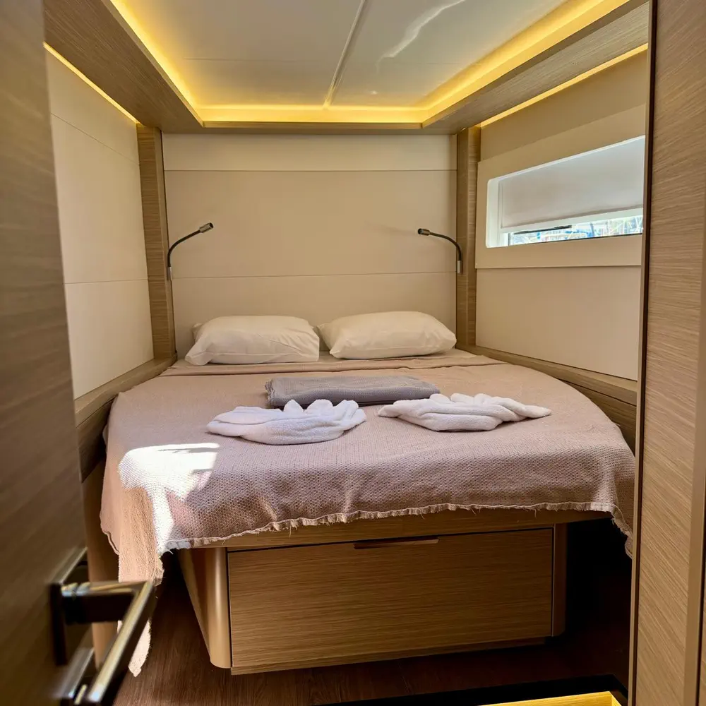 Sail Andromeda 15
