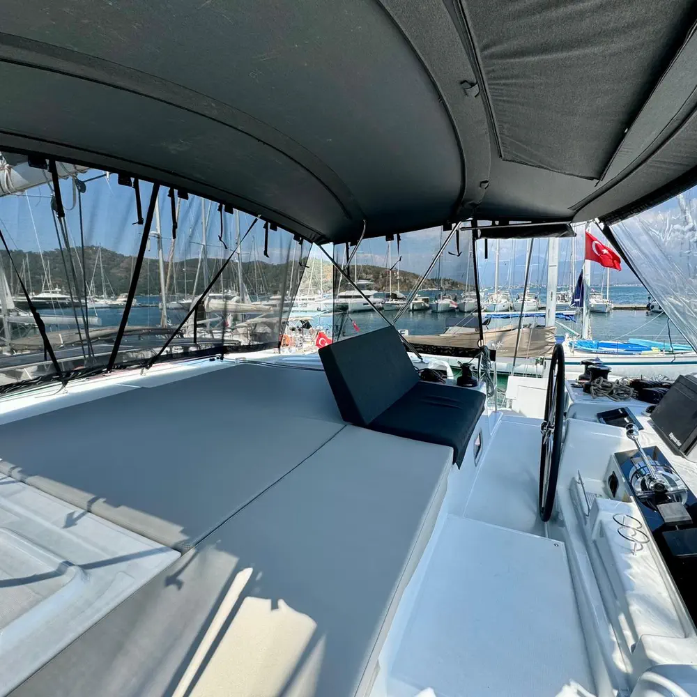 Sail Andromeda 13