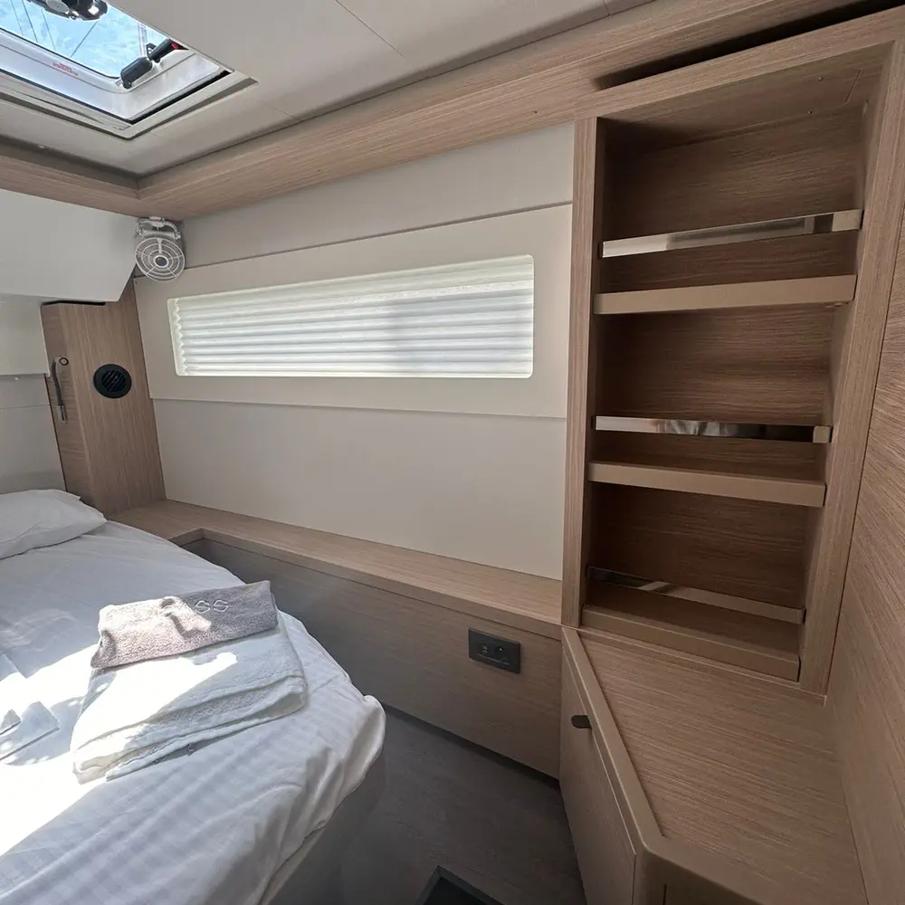 CASS (generator, air condition, water maker, inverter, teak cockpit, underwater lights, 2 SUP free of charge) 6