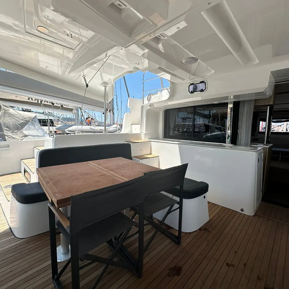 CASS (generator, air condition, water maker, inverter, teak cockpit, underwater lights, 2 SUP free of charge) 21