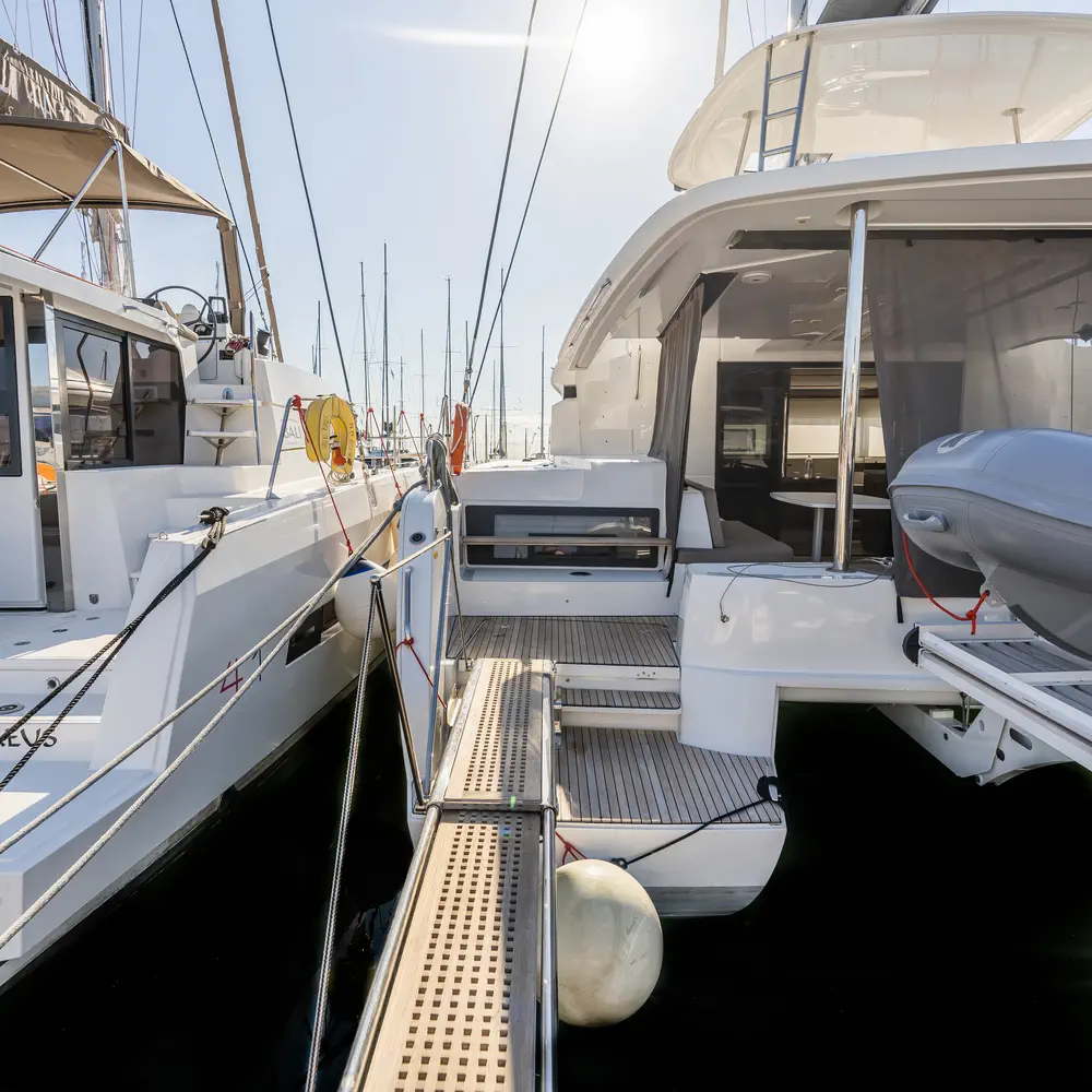PELAGIC CAT 20