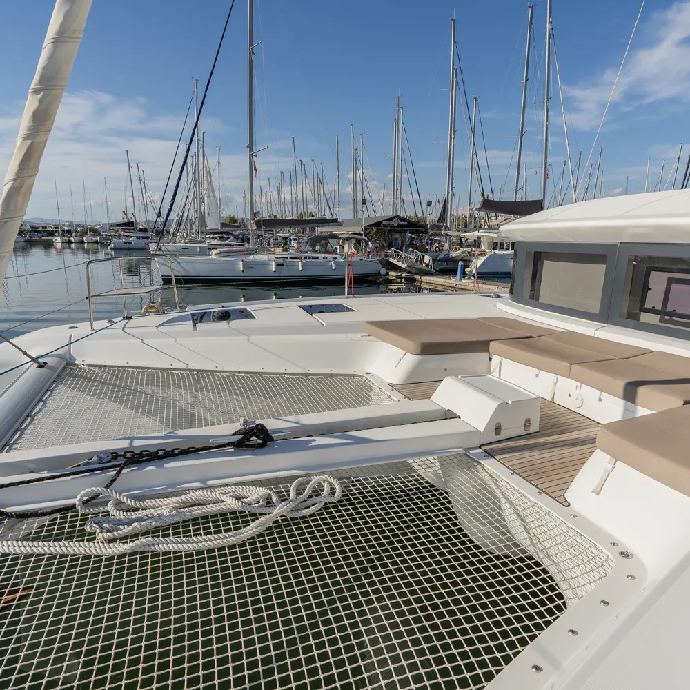 PELAGIC CAT 16