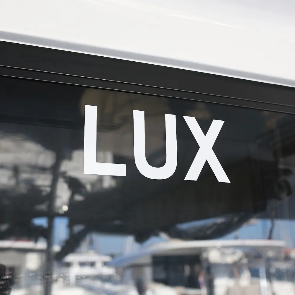 LUX 31