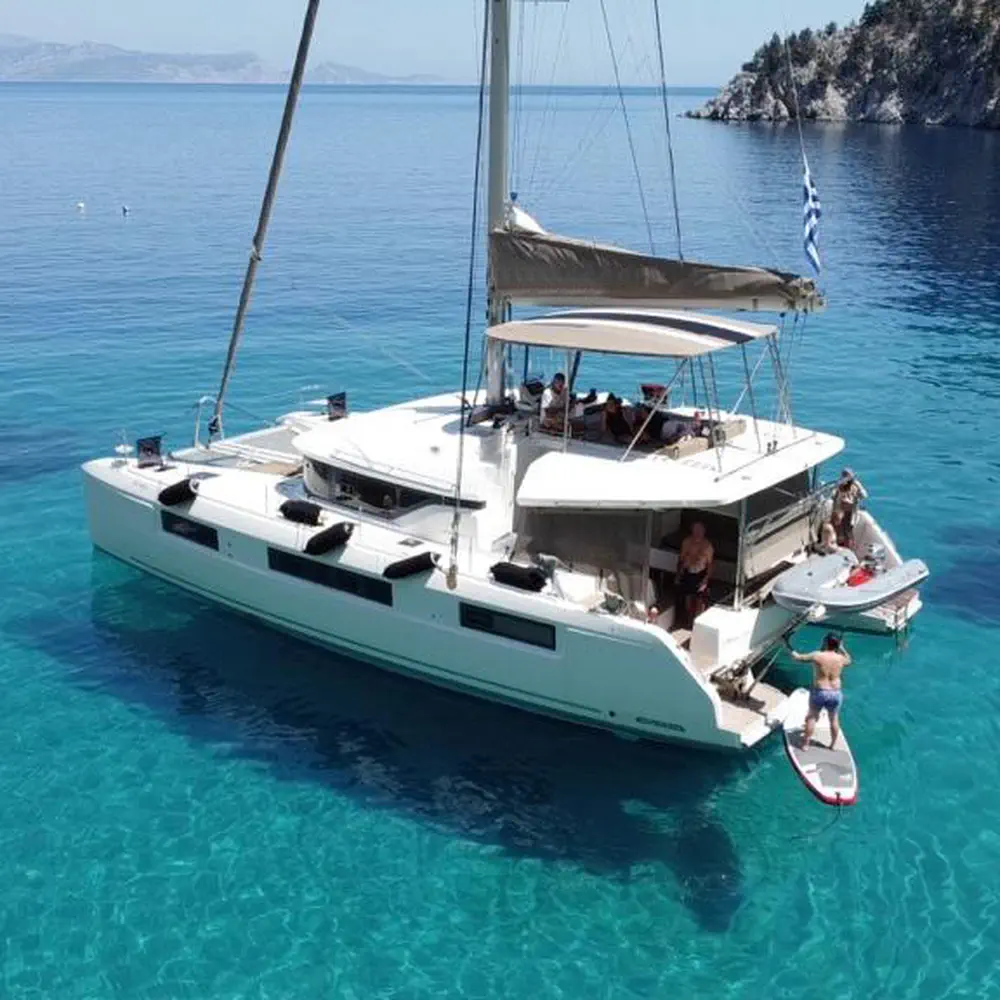 VICTORIA (VIP EQUIPPED, Generator, Air-condition, Watermaker, Teak cockpit, Underwater lights, TV, Icemaker, 2 SUP, Wifi) *Skippered only* 9