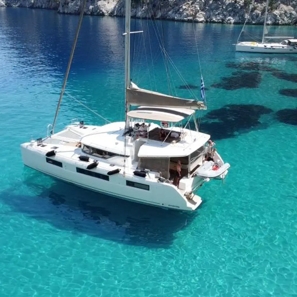 VICTORIA (VIP EQUIPPED, Generator, Air-condition, Watermaker, Teak cockpit, Underwater lights, TV, Icemaker, 2 SUP, Wifi) *Skippered only* 32