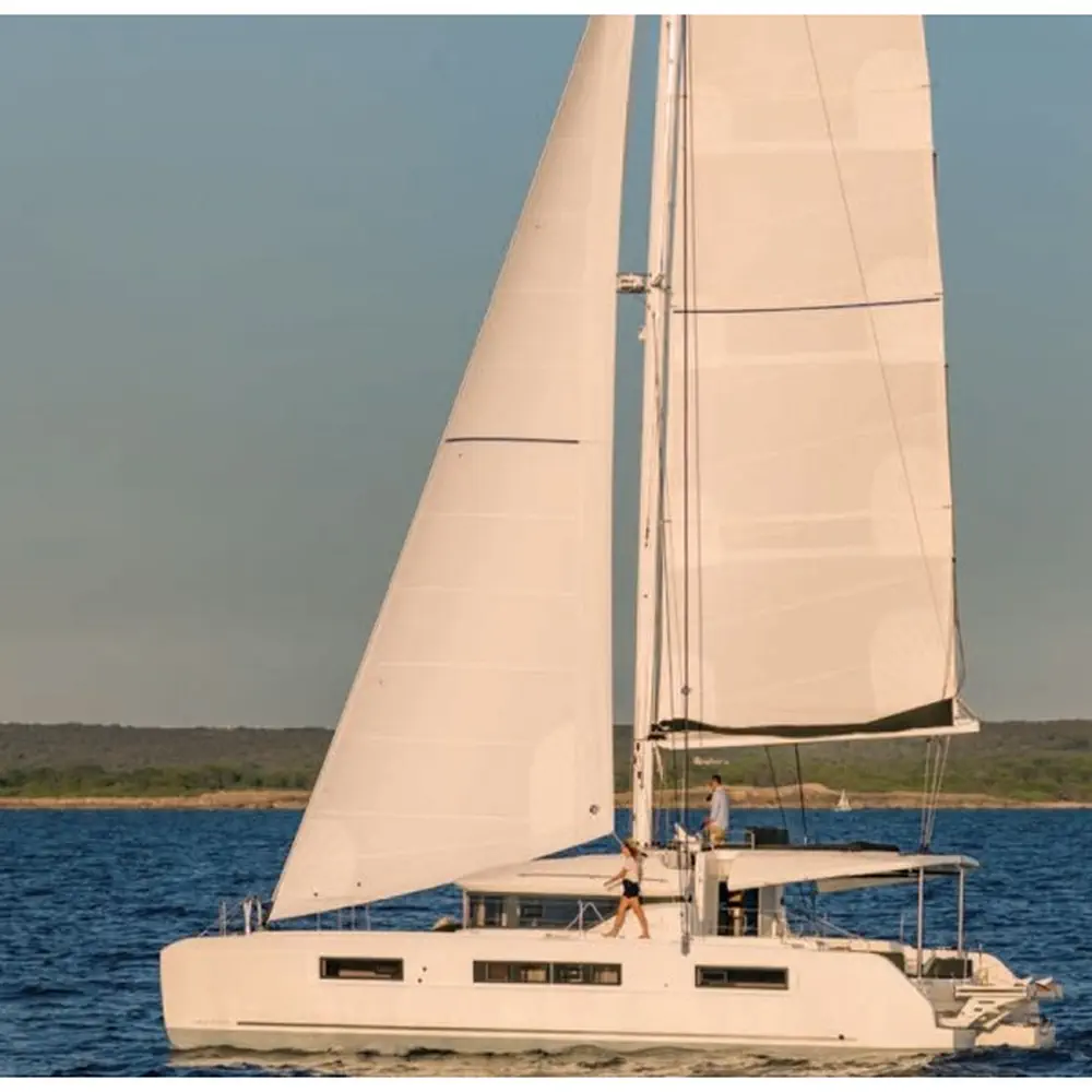 https://dsmkaagprkqin.cloudfront.net/images/lagoon/catamaran/lagoon-50/5080590766702315-1746784639070653102-cabin-o06-rb-1000x1000.webp