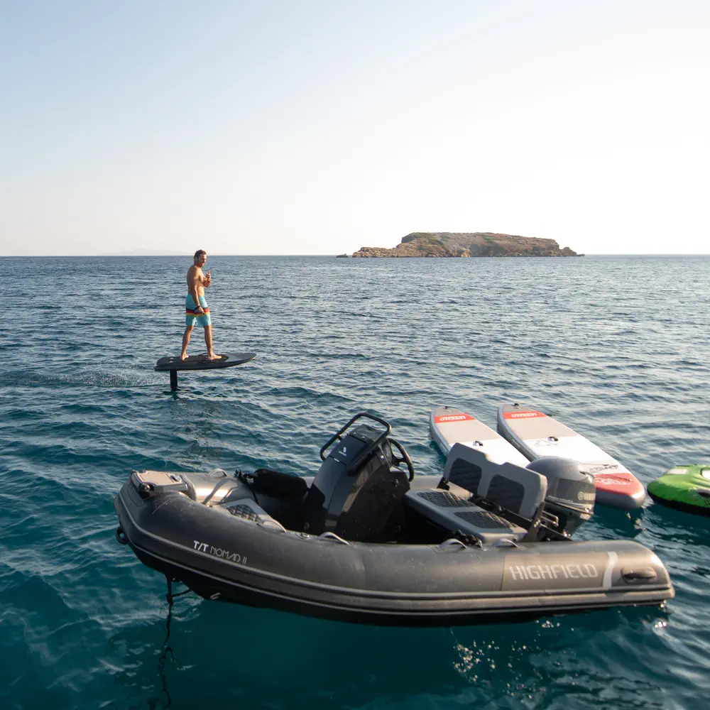 NOMAD II (VIP EQUIPPED, Generator, Air-condition, watermaker, Hydraulic swim platform, wine cooler, 2 SUP, 2 tubes, Waterski, fishing equipment, snorkeling equipment)  24