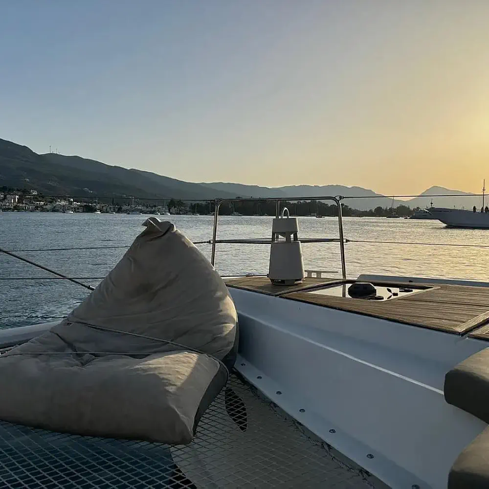 CEL (EXCLUSIVELY VIP EQUIPPED, Generator, Air-condition, Watermaker, Full Teak cockpit, Underwater lights, Icemaker, Dishwasher, Highfield dinghy, 20hp outboard, TV, 2 SUP, Composite bimini, Wifi) *Skippered only* 11