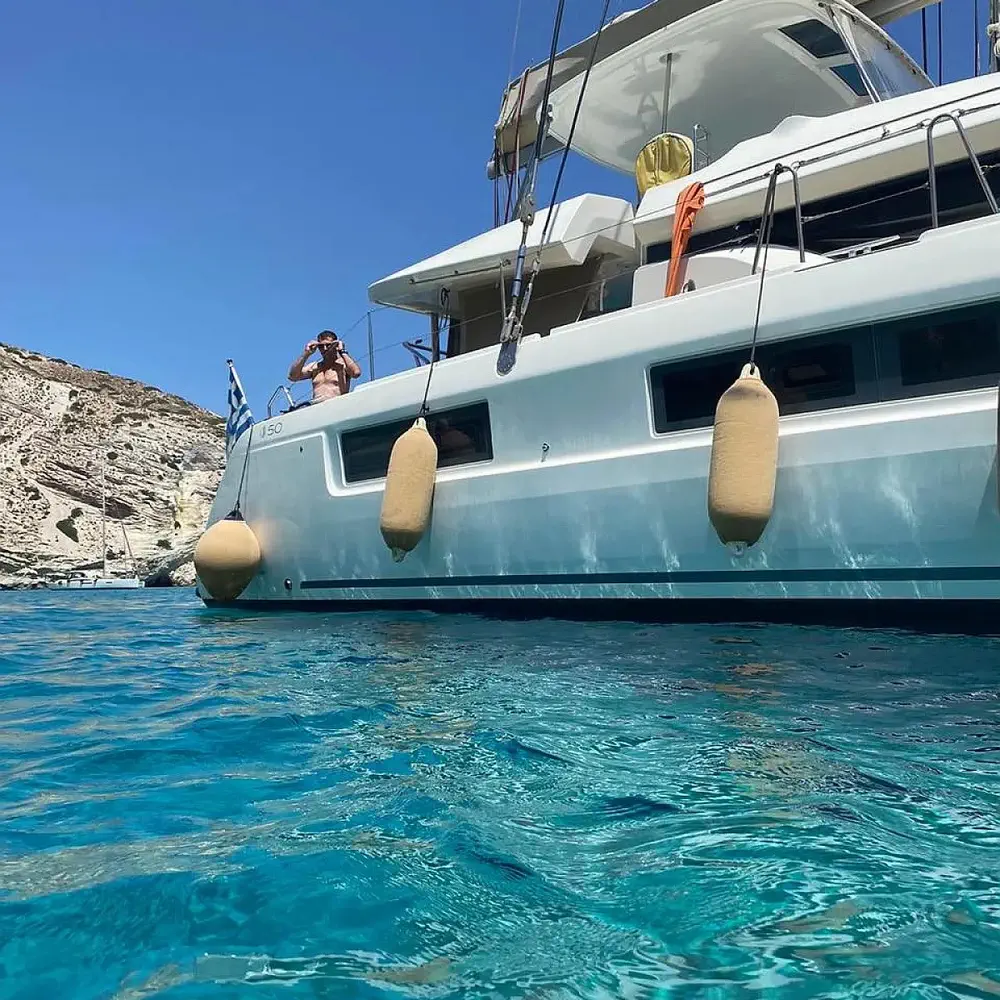 CEL (EXCLUSIVELY VIP EQUIPPED, Generator, Air-condition, Watermaker, Full Teak cockpit, Underwater lights, Icemaker, Dishwasher, Highfield dinghy, 20hp outboard, TV, 2 SUP, Composite bimini, Wifi) *Skippered only* 8