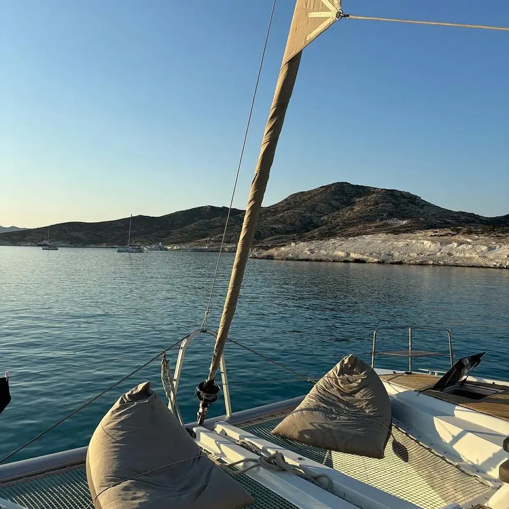 CEL (EXCLUSIVELY VIP EQUIPPED, Generator, Air-condition, Watermaker, Full Teak cockpit, Underwater lights, Icemaker, Dishwasher, Highfield dinghy, 20hp outboard, TV, 2 SUP, Composite bimini, Wifi) *Skippered only* 9