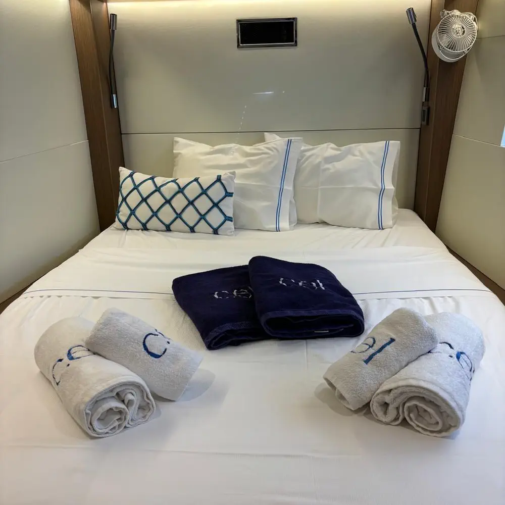 CEL (EXCLUSIVELY VIP EQUIPPED, Generator, Air-condition, Watermaker, Full Teak cockpit, Underwater lights, Icemaker, Dishwasher, Highfield dinghy, 20hp outboard, TV, 2 SUP, Composite bimini, Wifi) *Skippered only* 17