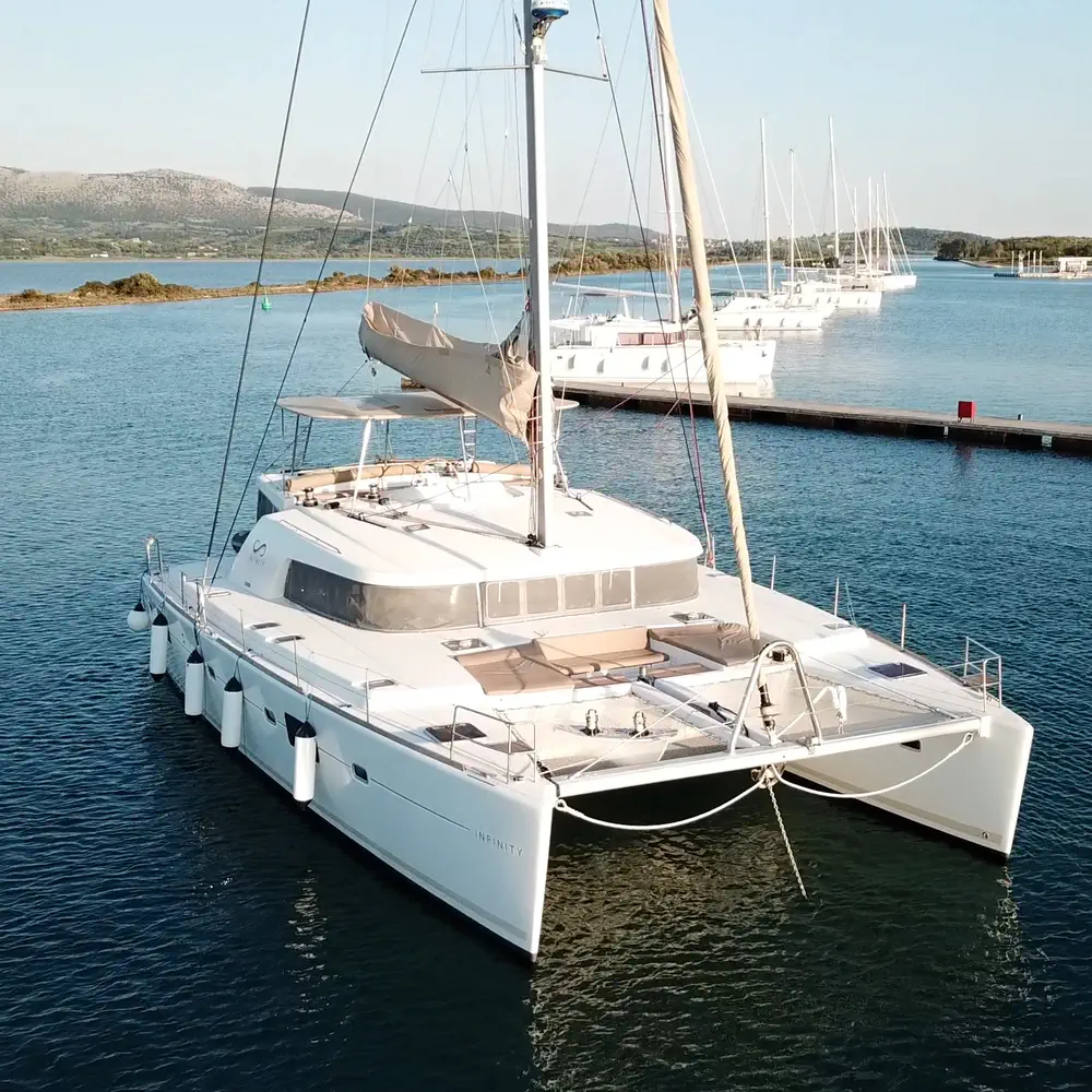 Infinity 8