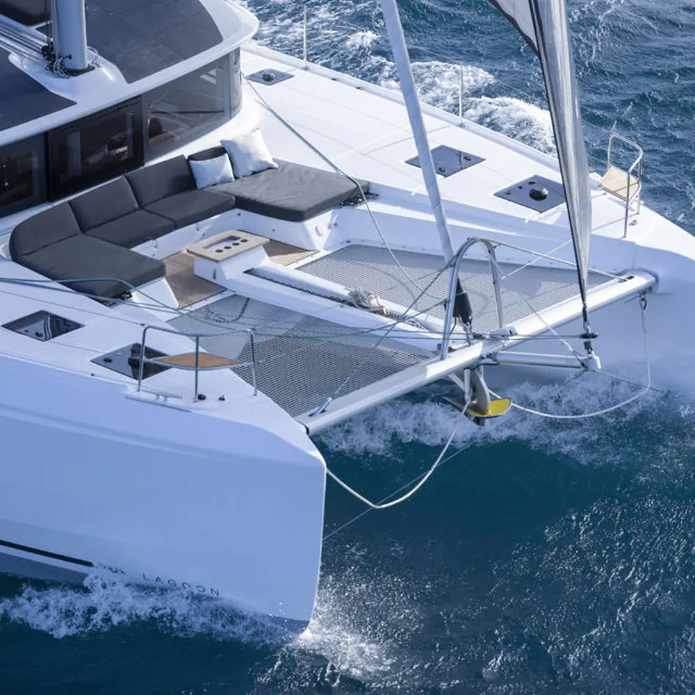 MOONSHADOW 16