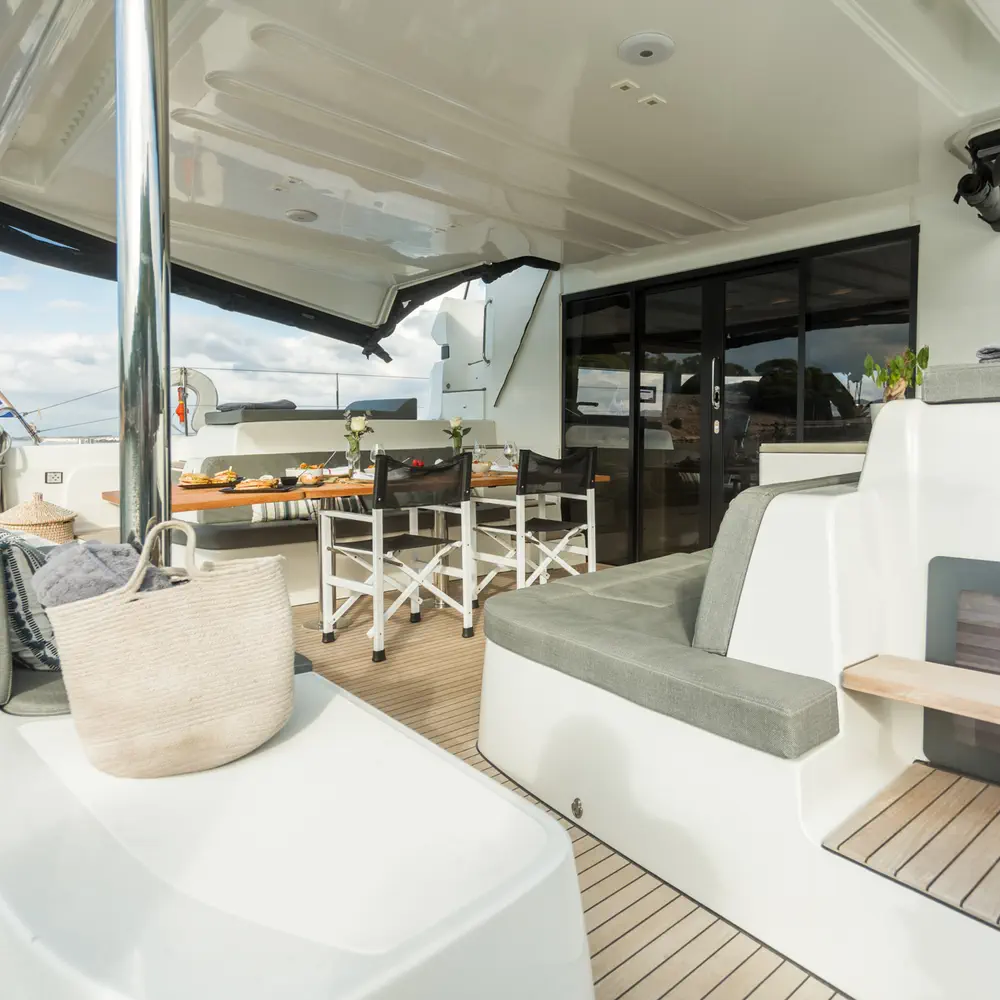 JEWEL (Charter rate includes VAT, Skipper Fee, Generator, Air-condition, Watermaker, Icemaker, Dishwasher, 2 SUP, Tubes, Kids Water-ski, Sea scooter, Electric BBQ) *Skippered only* 4