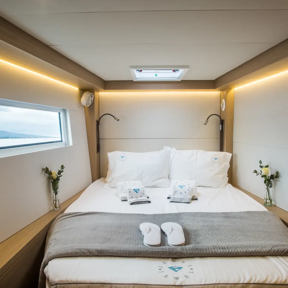 JEWEL (Charter rate includes VAT, Skipper Fee, Generator, Air-condition, Watermaker, Icemaker, Dishwasher, 2 SUP, Tubes, Kids Water-ski, Sea scooter, Electric BBQ) *Skippered only* 45