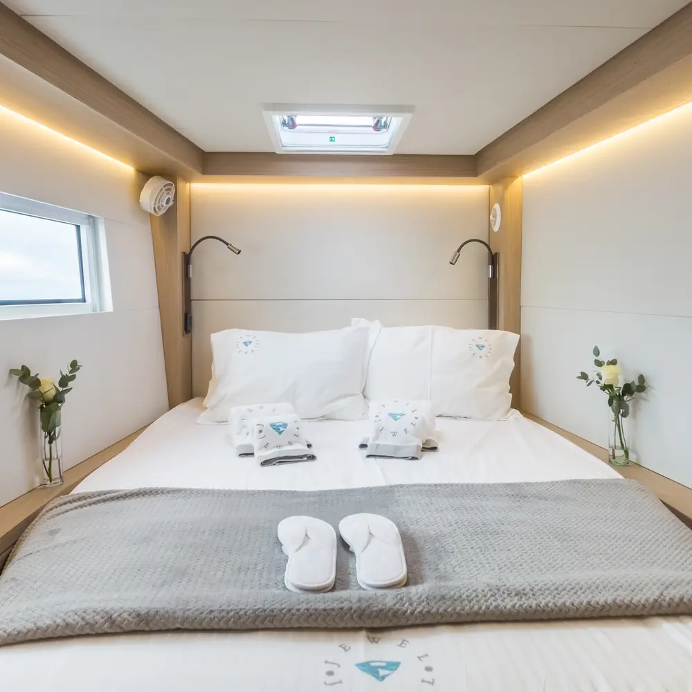 JEWEL (Charter rate includes VAT, Skipper Fee, Generator, Air-condition, Watermaker, Icemaker, Dishwasher, 2 SUP, Tubes, Kids Water-ski, Sea scooter, Electric BBQ) *Skippered only* 59
