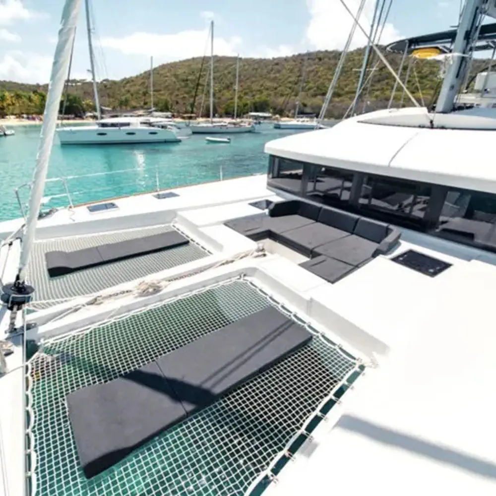 Queen of Hearts (A/C - Generator - Refit 2022) 14