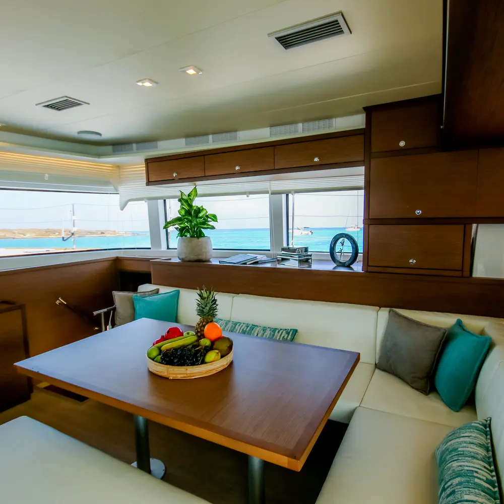ELVIRA 52 7