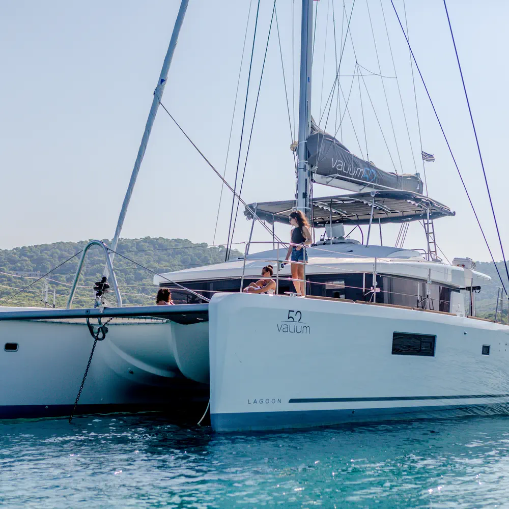 ELVIRA 52 15