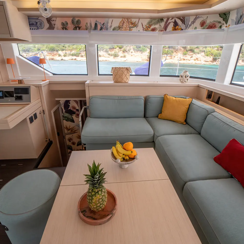SAILUXE - Strafico 38