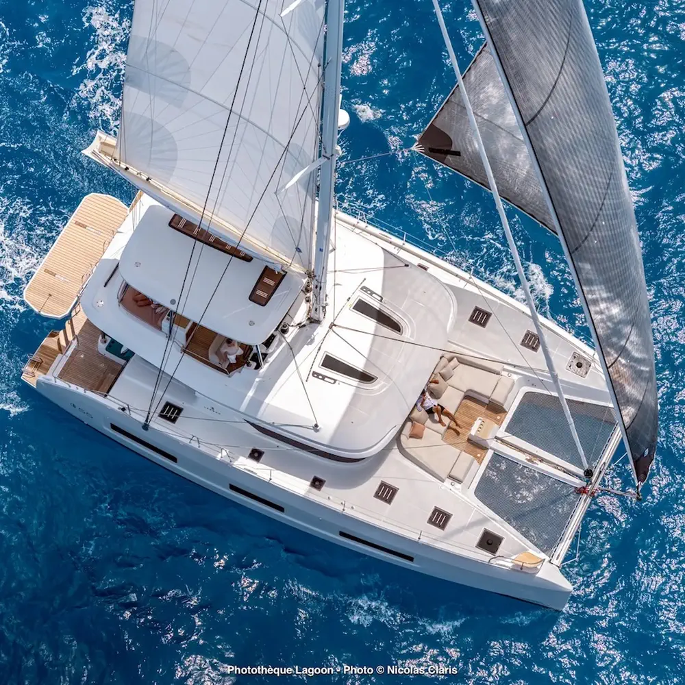 Main image of catamaran, Lagoon 55 The Moon (GND)