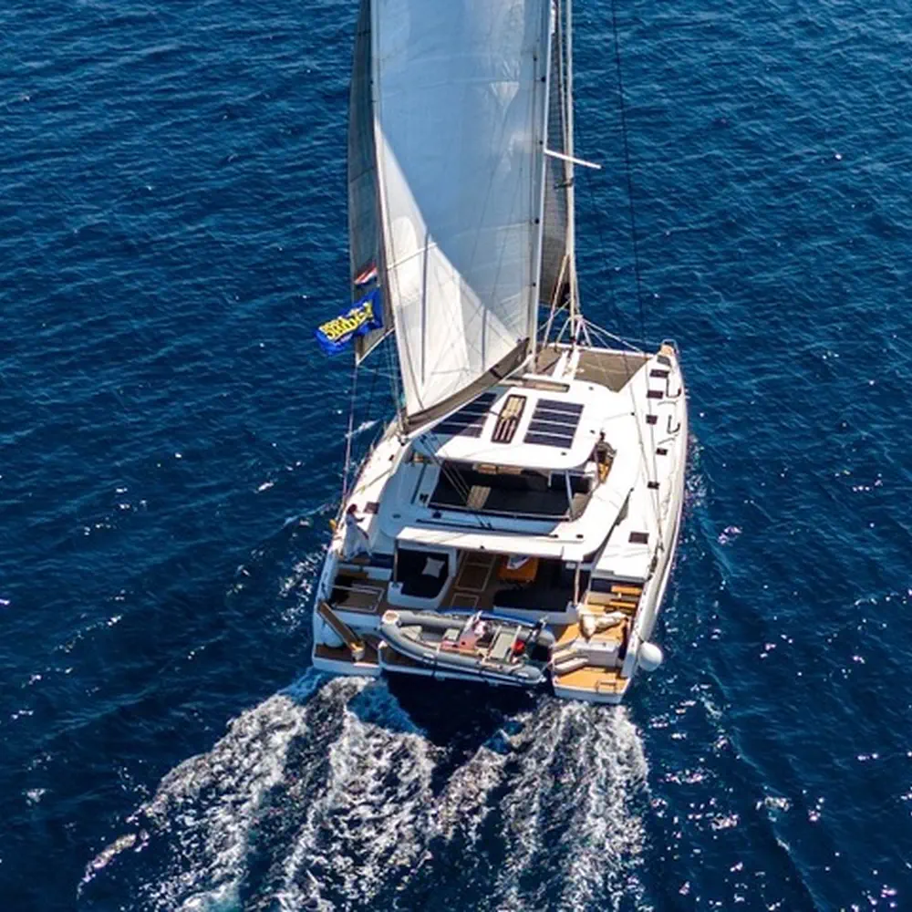 TIGA GRANDE 13