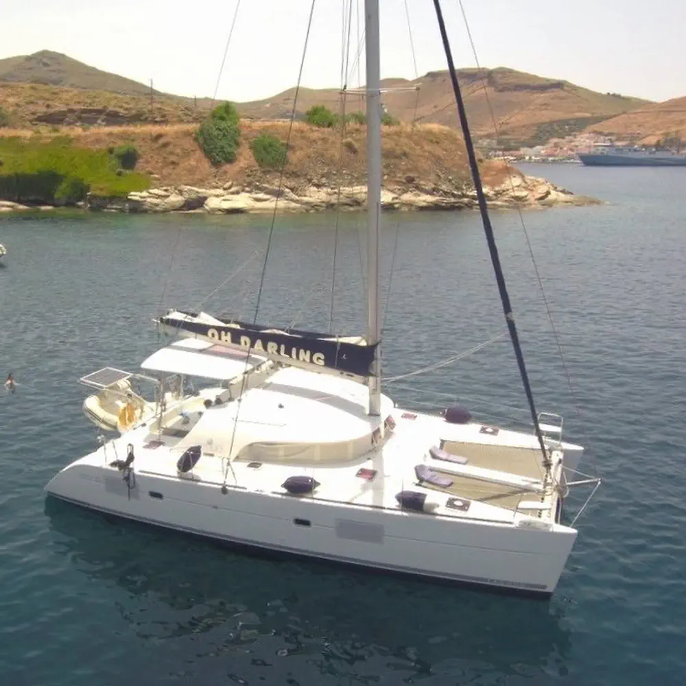 Oh Darling | NEW engines, electric winch, solar panel 7