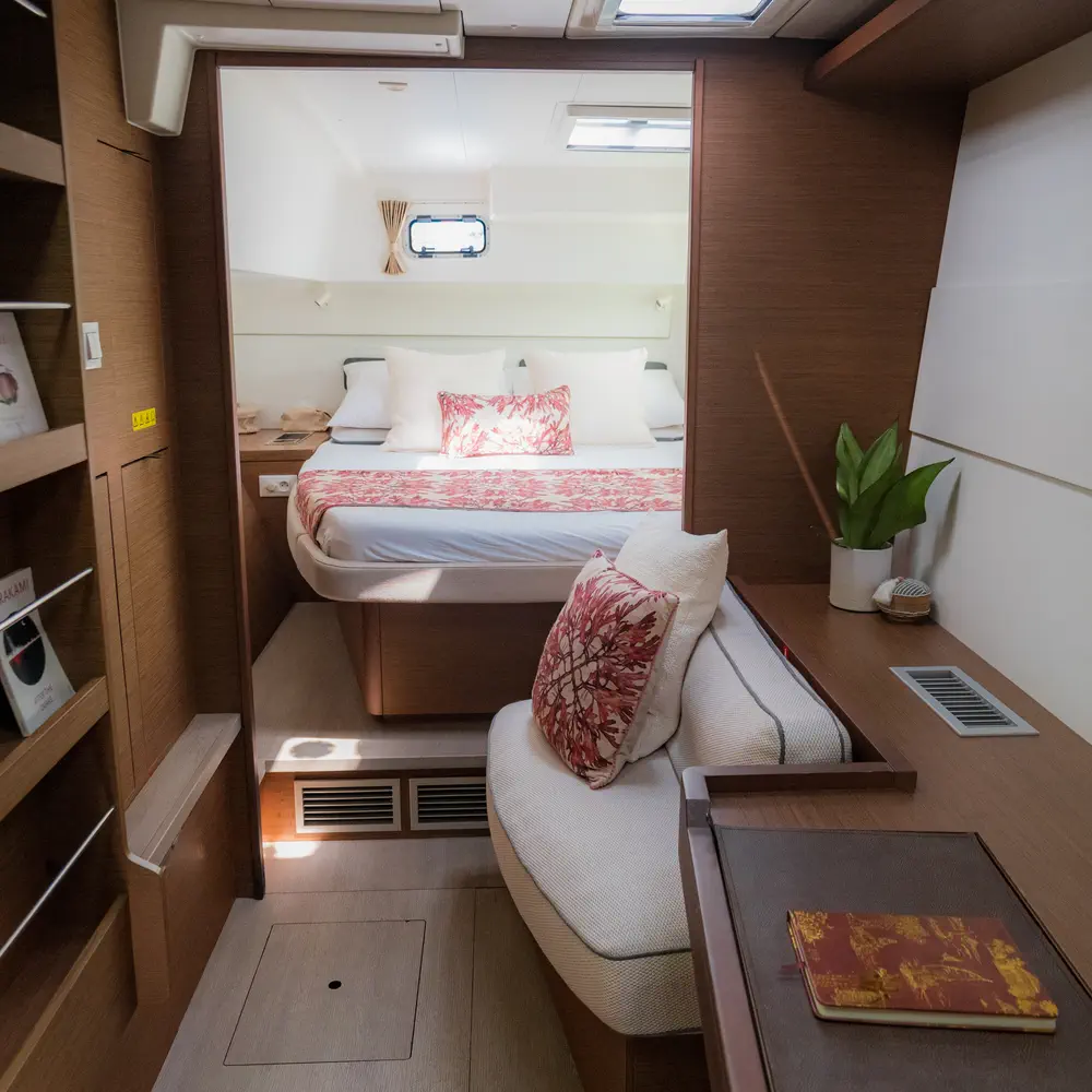 Sail La Vie 7