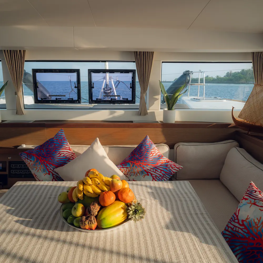 Sail La Vie 21