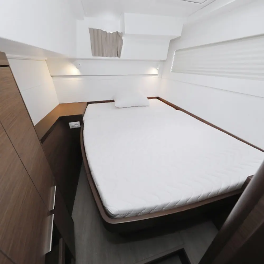 LANCELOT 35