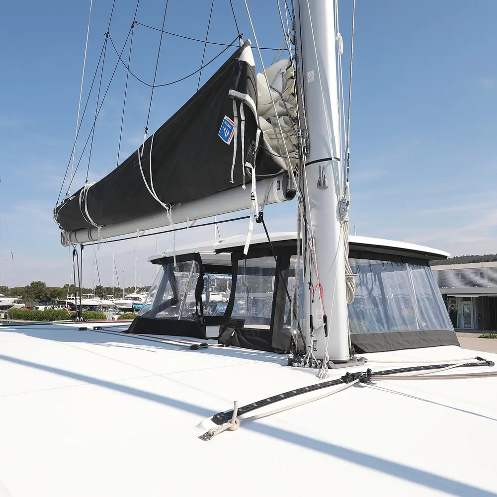 LUNA  51