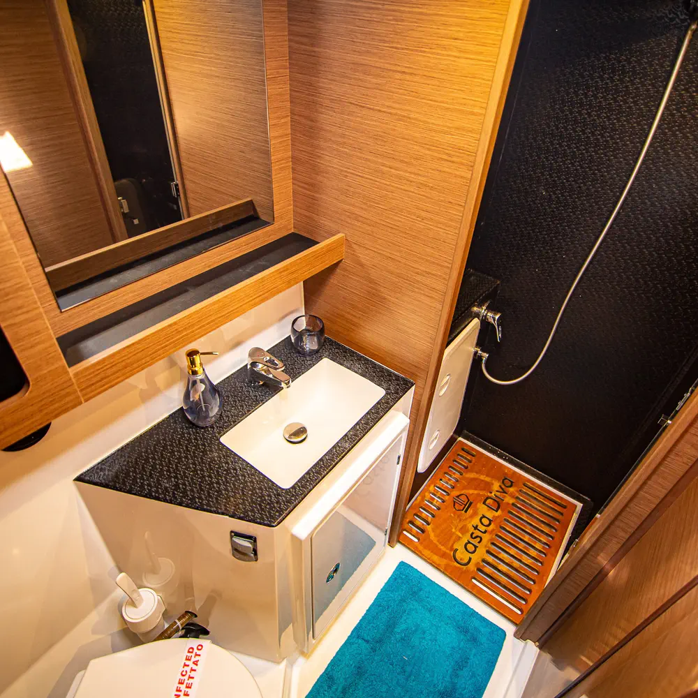 Casta Diva VIP-equipped 60
